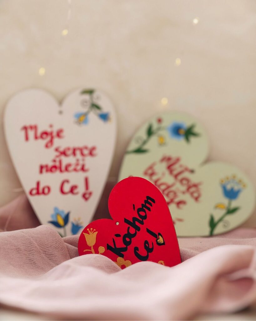 Trzy zawieszki walentynkowe