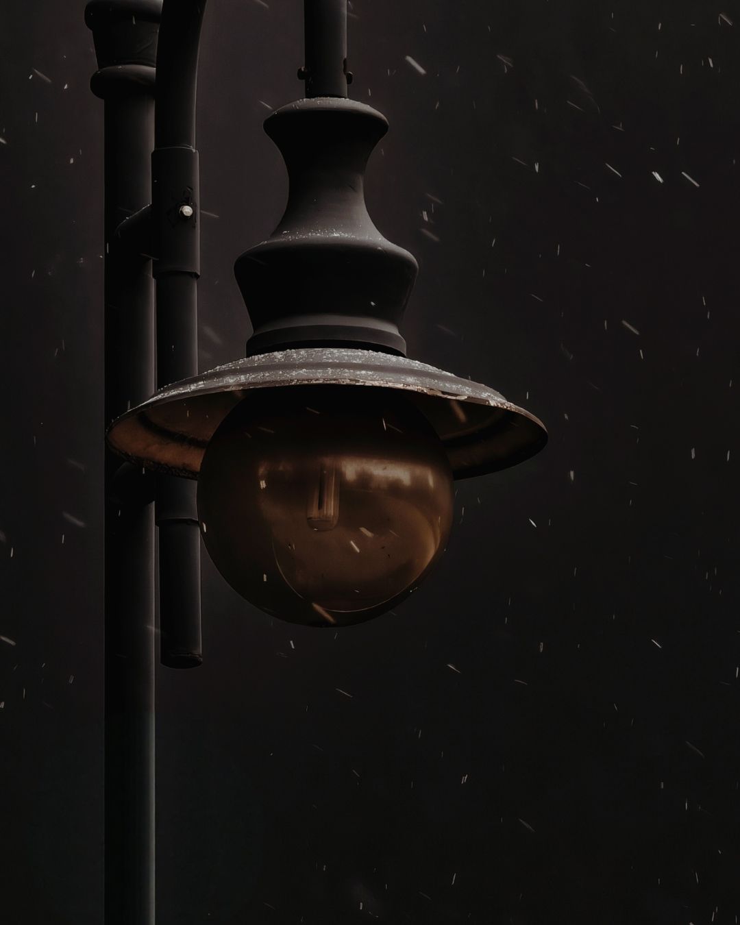 Lampion ze śniegiem