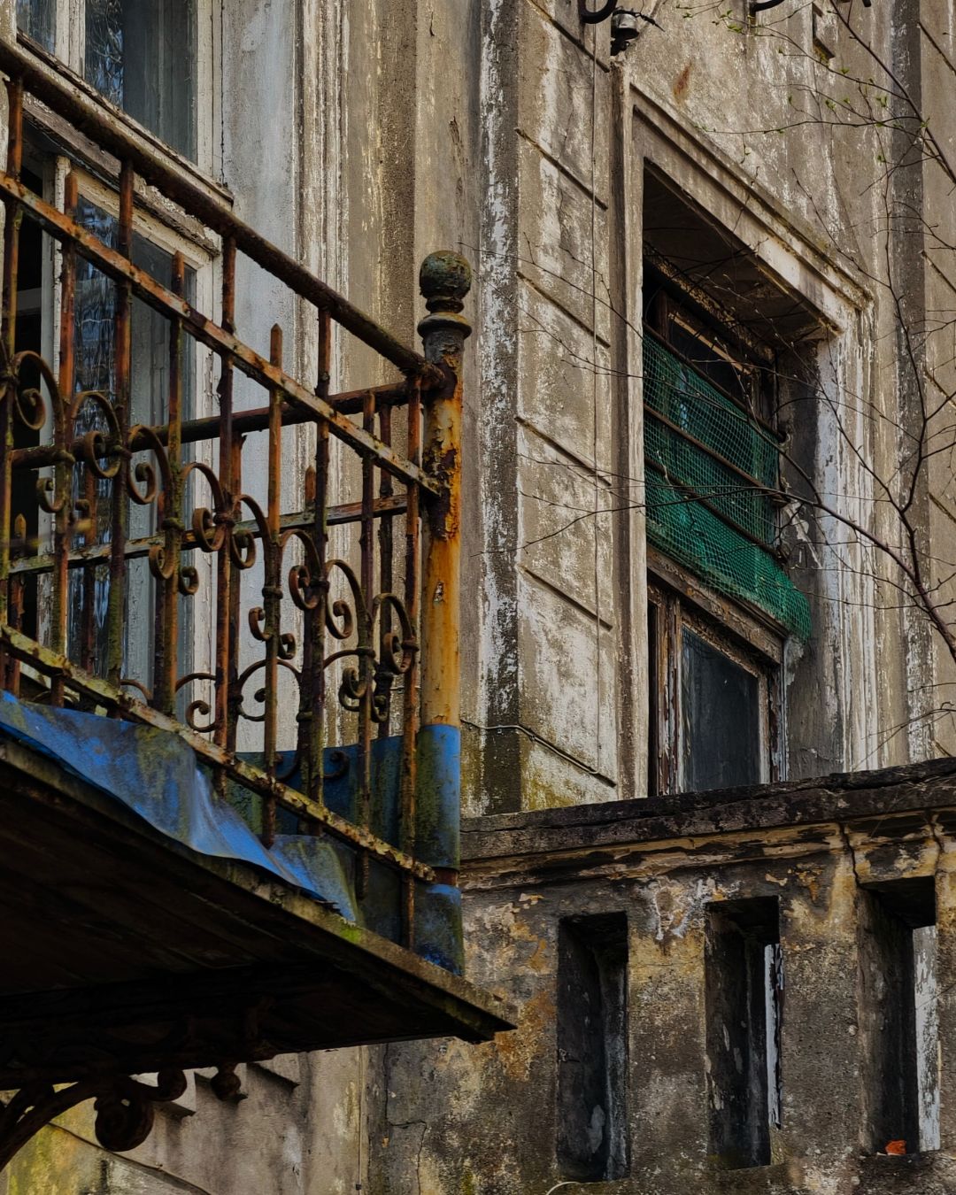 Stary balkon