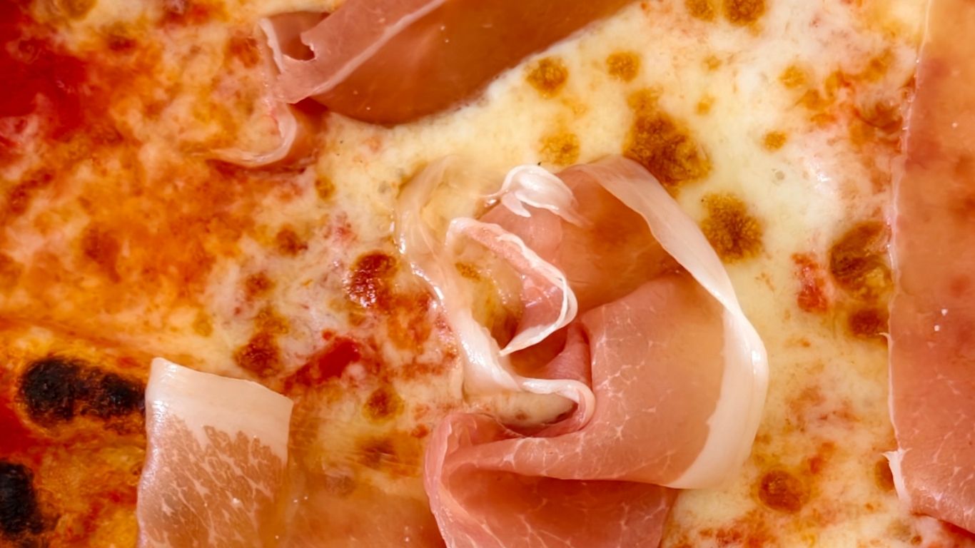 Pizza z prosiutto