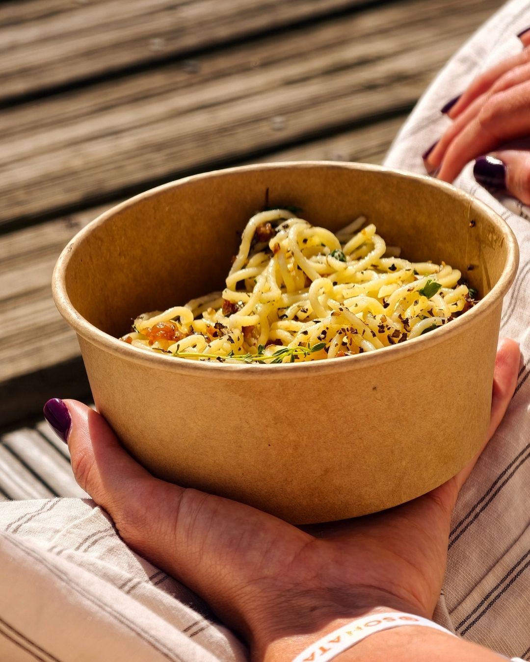 Porcja makaronu carbonara